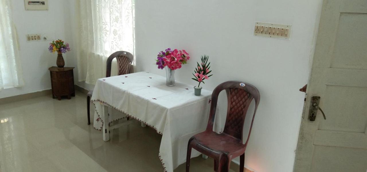 Jestine Homestay Kochi Luaran gambar